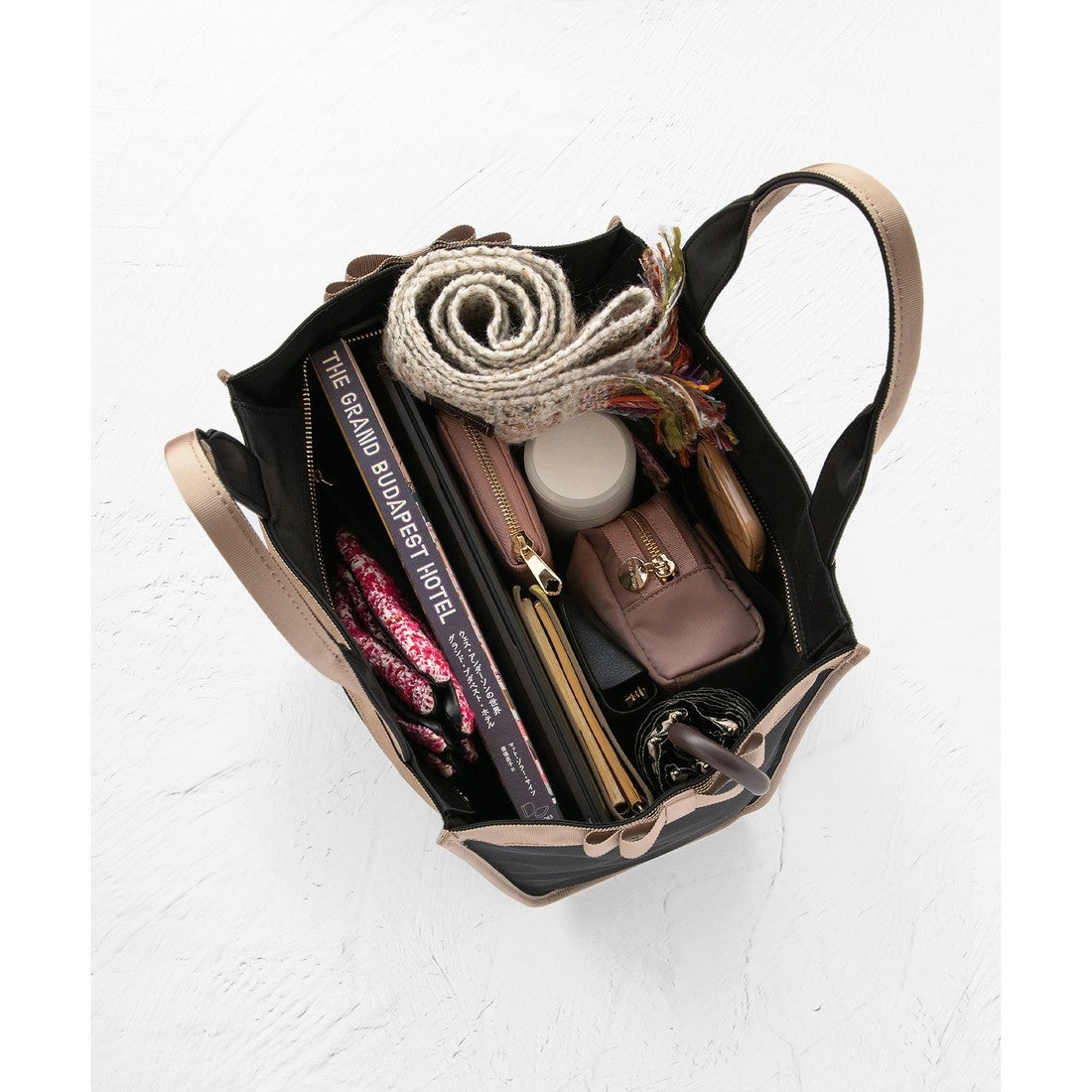 TOCCA 【A4サイズ対応・撥水】SIDE RIBBON BUCKET TOTE トートバッグ