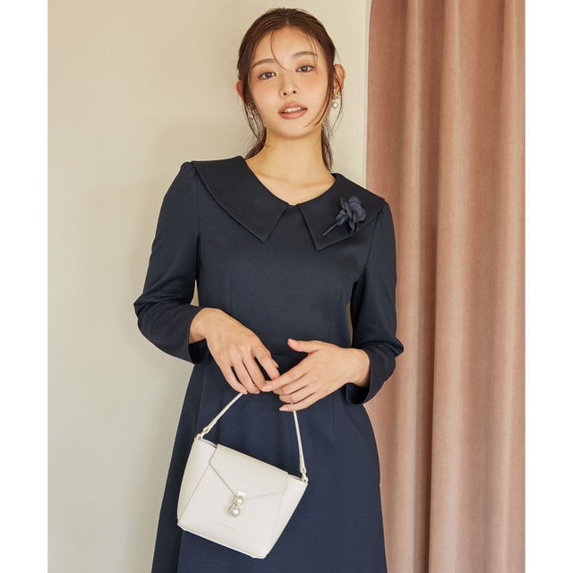 【大人百花掲載】INNOCENCE LEATHER POCHETTE ポシェットバッグ （オフ系）