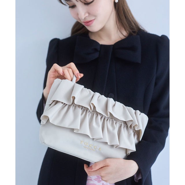 【美人百花掲載】【新色登場】FRILL POCHETTE ポシェット （アイボリー系）