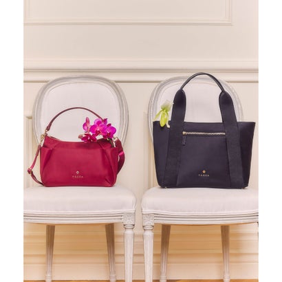 TOCCA 【新色登場・大人百花掲載】PIECE OF CRESCENT NYLONBAG バッグ （[新色]ブラウン系）｜詳細画像