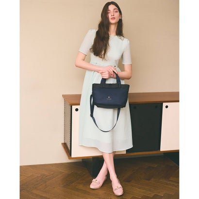 TOCCA 【新色登場・大人百花掲載】RIBBON BRICK TOTE M トートバッグ M （[新色]ブラウン系）｜詳細画像