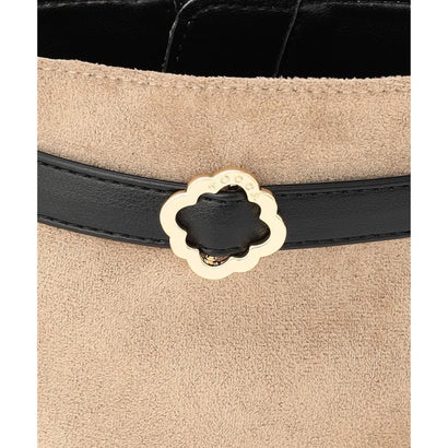 TOCCA CLOVER BELTED BOOTS ブーツ （ベージュ系）｜詳細画像