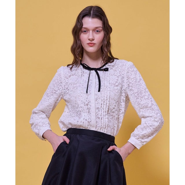 GARDEN OF LACE BLOUSE ブラウス （ホワイト系）