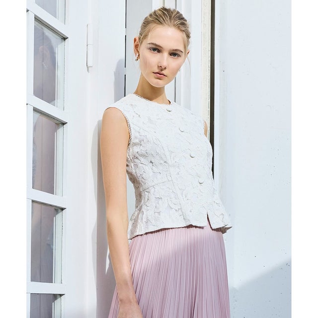 SWEET LACE GILET ジレ （アイボリー系）
