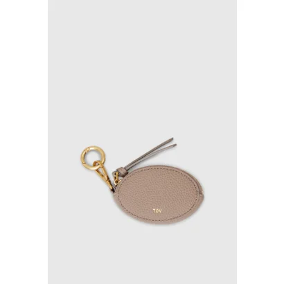 トーヴ TOV GRAIN LEATHER OVAL CHARM （Greige）｜詳細画像