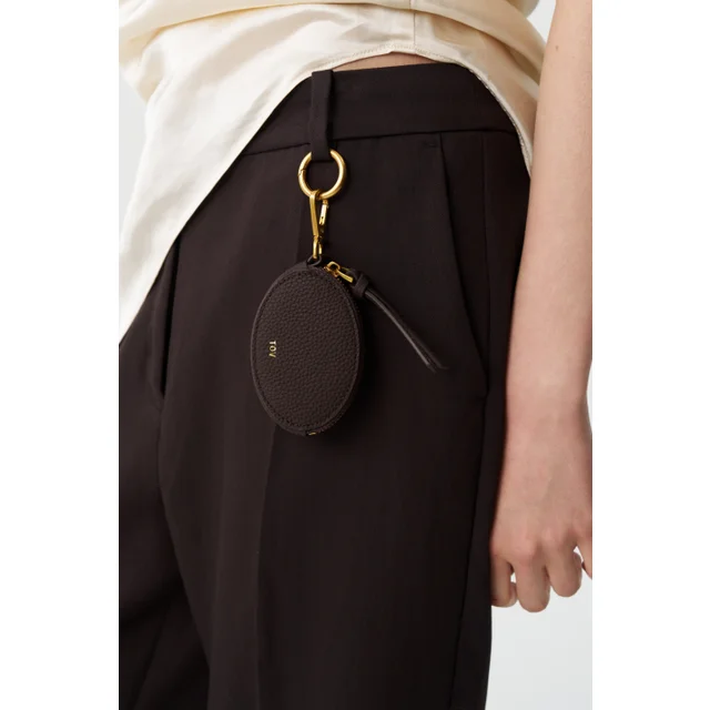 GRAIN LEATHER OVAL CHARM （DarkBrown）