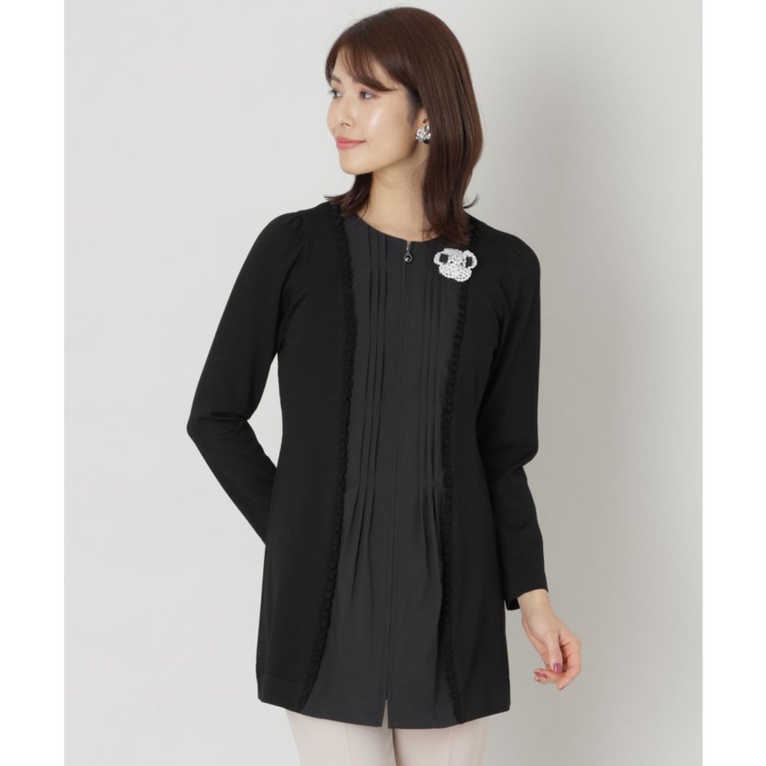 美品　TO BE CHIC レーヨンナイロン ニットコンビチュニック ブラック トゥー ビー シック TO BE CHIC レーヨンナイロンニットコンビ