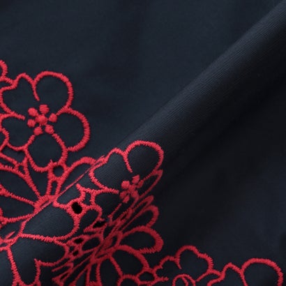 トゥー ビー シック TO BE CHIC パネルフラワー刺繍 スカート （ネイビー）｜詳細画像