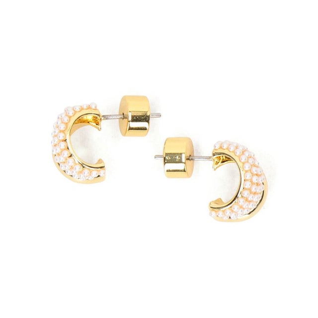Kenneth Jay Lane gold post huggie hoop ピアス （92 ゴールド系）