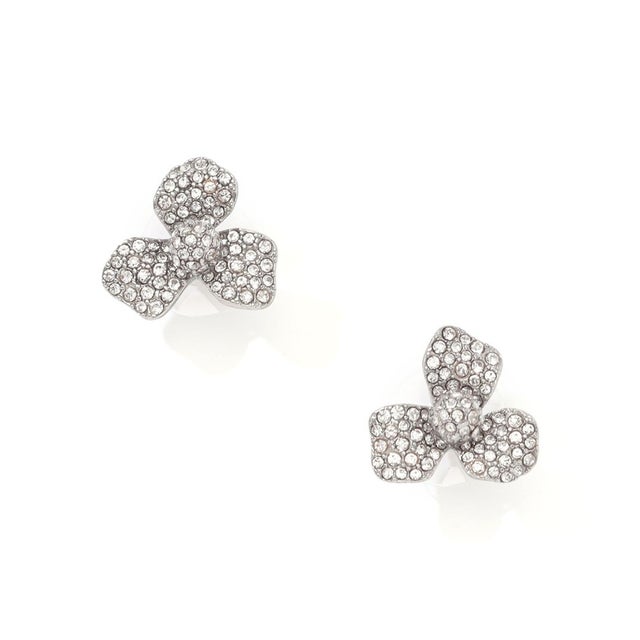 LELE SADOUGHI PAVE TRILLIUM STUD ピアス （82 シルバー系）