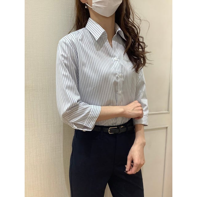 
                    【ECOVERO(TM)】 形態安定 スキッパー衿 七分袖レディースシャツ （ブルー）