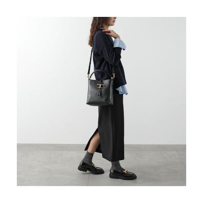 TODS ショルダーバッグ T TIMELESS XBWTSEK9100XSO （B999/NERO/ブラック）｜詳細画像