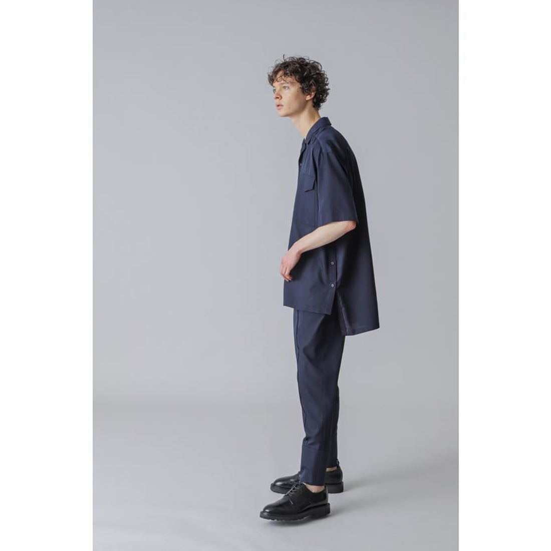 エレストリオフ ELE STOLYOF FOR GENDER FREE キュプラツイルシャツ 