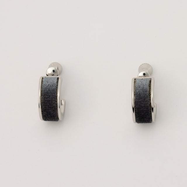 Semi-hoope earrings 2250907 （ブルー）