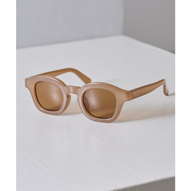 WELLINGTON EYEWEAR SUNGLASSES （ベージュ）