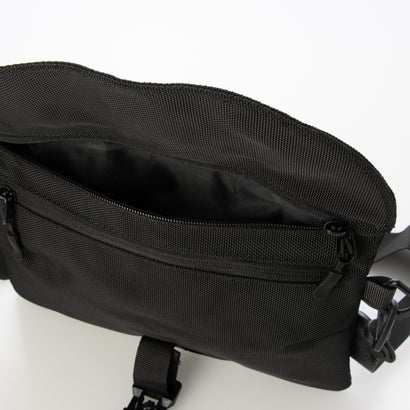 Tactical Flap Shoulder Bag / タクティカル フラップ ショルダーバッグ 【韓国デザイン】 NEO （ブラック）｜詳細画像