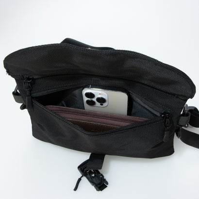 Tactical Flap Shoulder Bag / タクティカル フラップ ショルダーバッグ 【韓国デザイン】 NEO （ブラック）｜詳細画像