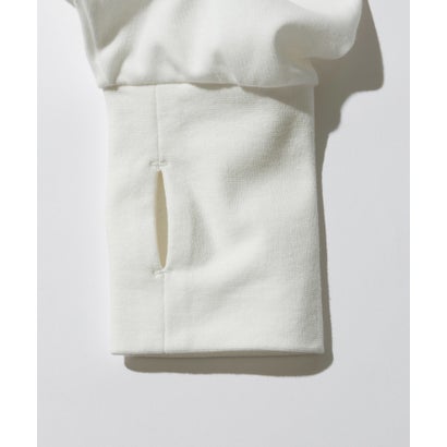 メゾンクラブ MAISON CLUB Smooth Comfort Mock Neck Tee with Thumbhole WILL （ホワイト）｜詳細画像