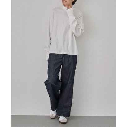 メゾンクラブ MAISON CLUB Smooth Comfort Mock Neck Tee with Thumbhole WILL （ホワイト）｜詳細画像