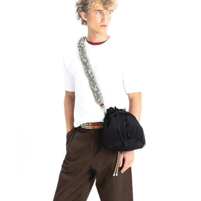 Cargo Bucket Mediu Tech Sateen （ブラック）｜詳細画像