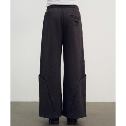 ガーデン GARDEN NULLUS/ヌルス/SCULPTURAL CUT WIDE LEG SWEATS/NUAW26TRO007 （ブラウン）｜詳細画像