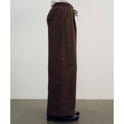 ガーデン GARDEN NULLUS/ヌルス/SCULPTURAL CUT WIDE LEG SWEATS/NUAW26TRO007 （ブラウン）｜詳細画像