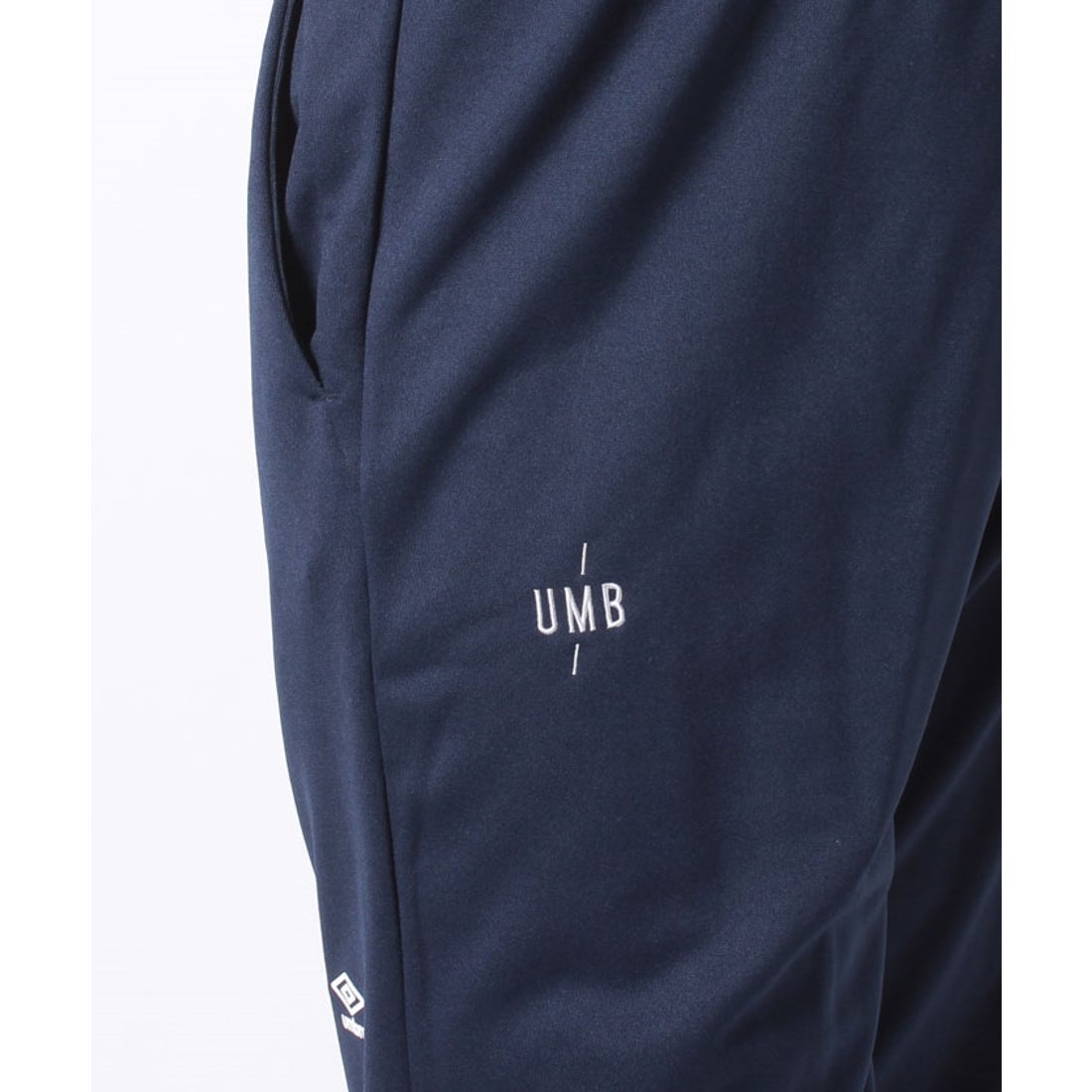 umbro URA トラックジャージパンツ ｜ホンキのウラを取れ URA/UMBRO