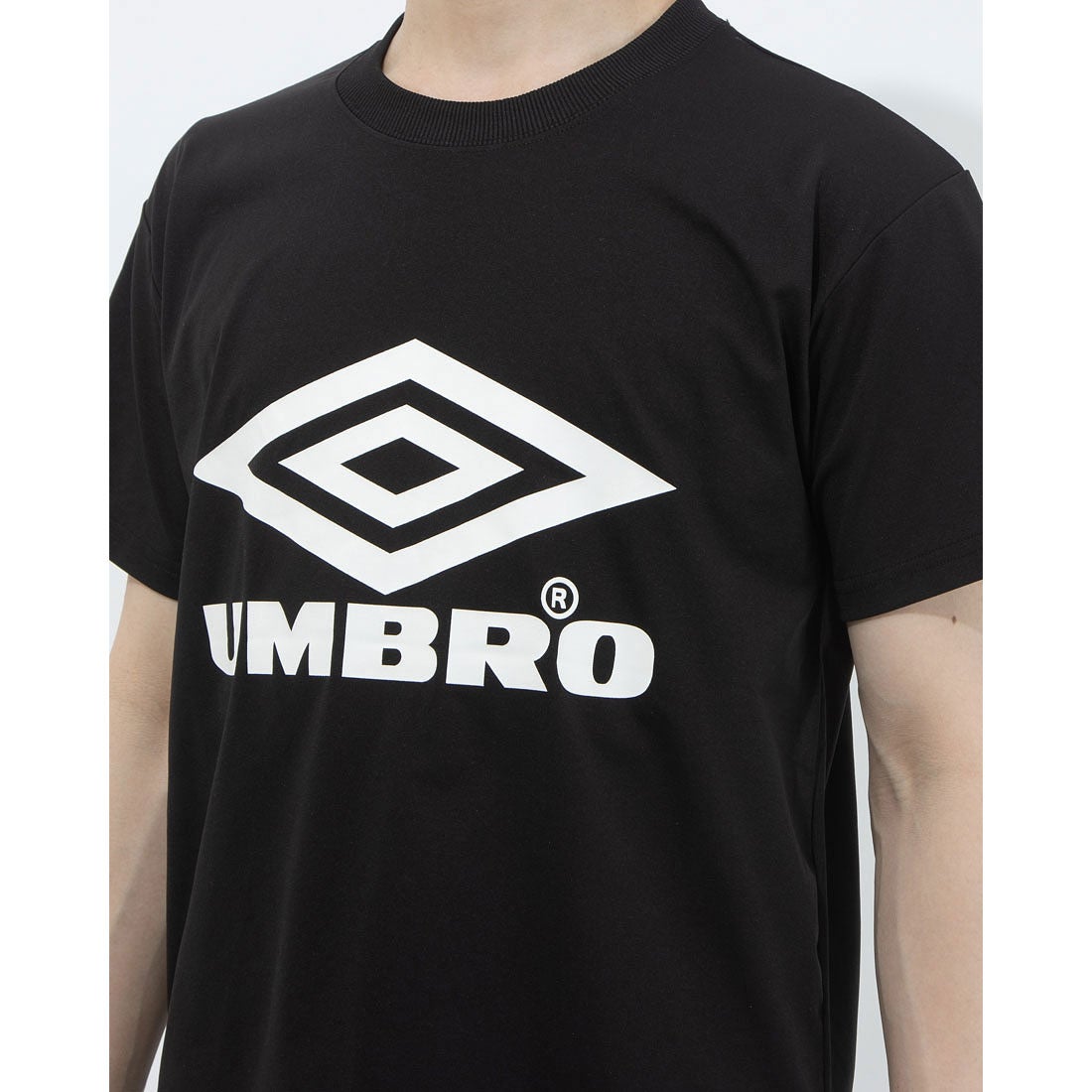 アンブロ UMBRO 半袖機能Tシャツ HE ビツグロゴTシヤツ ULURJA56 （ブラック） -靴＆ファッション通販  ロコンド〜自宅で試着、気軽に返品