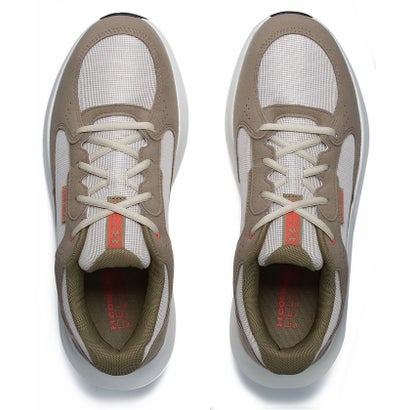 アンダーアーマー UNDER ARMOUR アンダーアーマー/メンズ/UA CHARGED VERSURGE （Sandstorm / Federal Tan / Ares Red）｜詳細画像