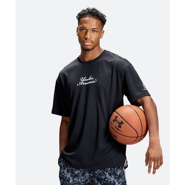 /メンズ/UA STREET QUEST SHORT SLEEVE T-SHIRT （Black /  / Stone）