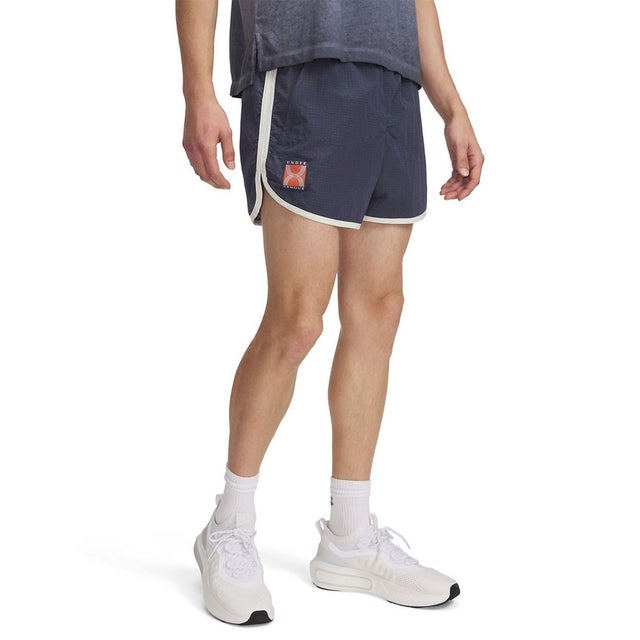 /メンズ/UA RUN 96 SHORTS （Downpour Gray /  / White Quartz）
