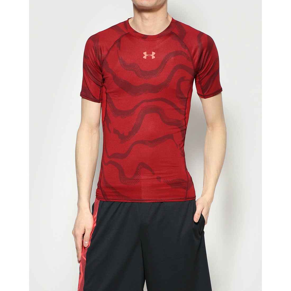 アンダーアーマー UNDER ARMOUR メンズ フィットネス 半袖コンプレッションインナー UA HG ARMOUR SS NOV 1358586  -靴＆ファッション通販 ロコンド〜自宅で試着、気軽に返品