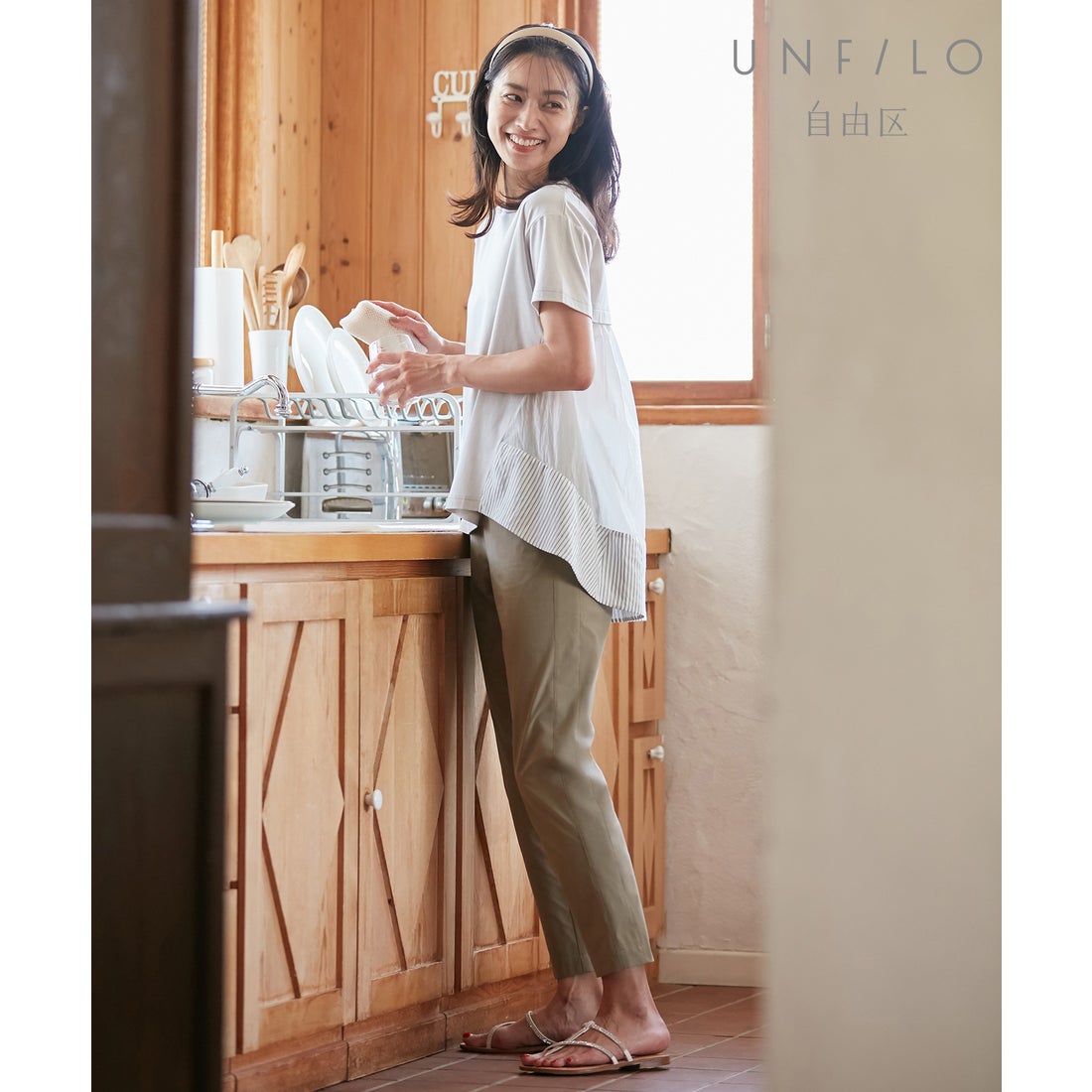 UNFILO UNFILO・Sonia Cラインストーン サンダル （ブラック系） -靴＆ファッション通販 ロコンド〜自宅で試着、気軽に返品