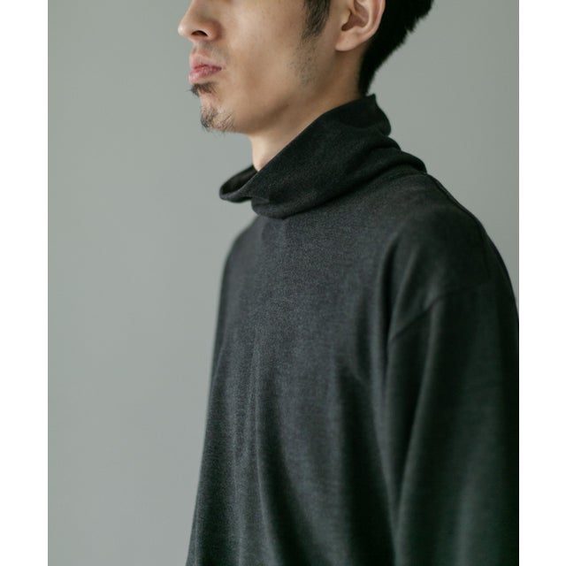 タートルネック スムース ロングスリーブTシャツ （チャコールグレー）