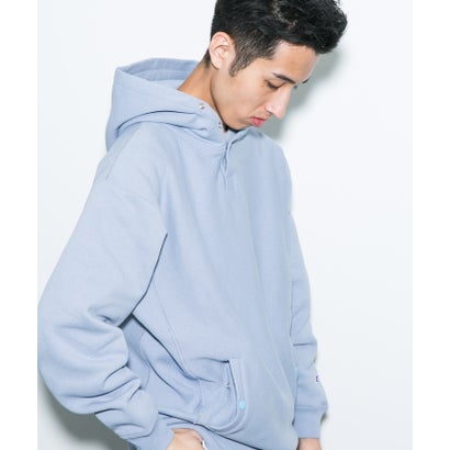 アーバンリサーチ ドアーズ URBAN RESEARCH DOORS 『別注』Champion×DOORS HALF SNAP PARKA （グレー）｜詳細画像