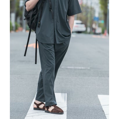 アーバンリサーチ URBAN RESEARCH 『撥水』『UR TECH MoLight』GYM PANTS （D GREEN）｜詳細画像