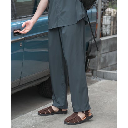 アーバンリサーチ URBAN RESEARCH 『撥水』『UR TECH MoLight』GYM PANTS （D GREEN）｜詳細画像