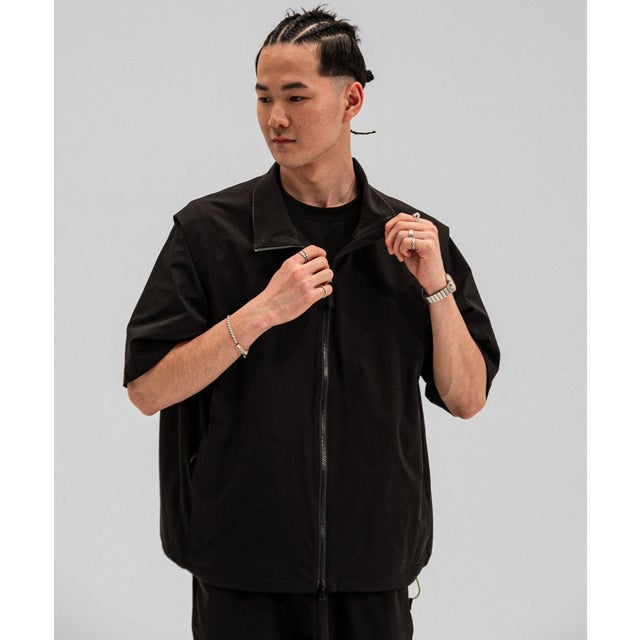 『UR TECH POLIsh POLI』thread by UR TECH VEST （BLACK）