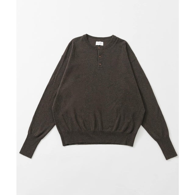 new basic WORSTED YAK HENLEY NECK SWEATER （ブラウン）