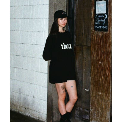 アーバンリサーチ URBAN RESEARCH thur. logo SHORT-SLEEVE T-SHIRTS （ブラック）｜詳細画像