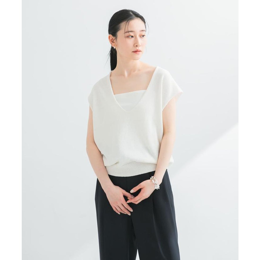 アーバンリサーチ URBAN RESEARCH リネンコットンVネックニットベスト