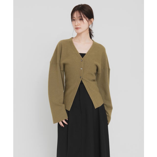 new basic RIDGE FLOW CARDIGAN （ライトカーキ）