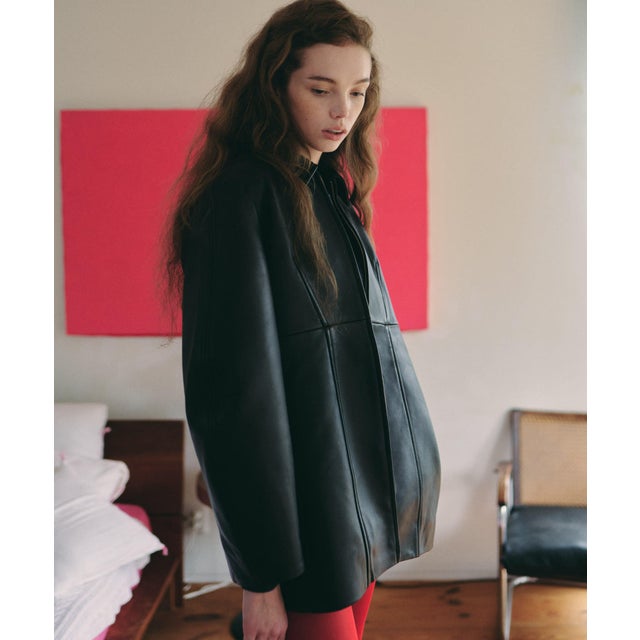 Teya Fold Leather Jacket （ブラック）