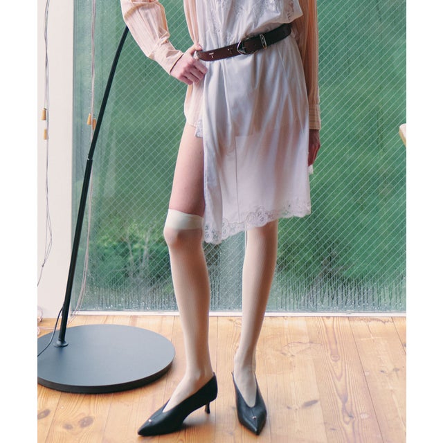 Teya Sheer Socks （ベージュ）