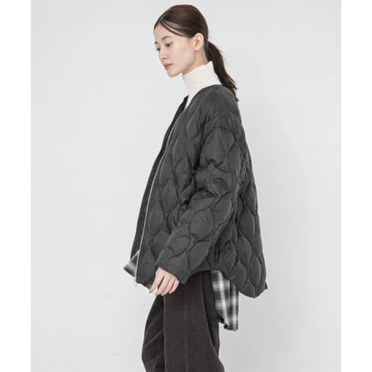 アーバンリサーチ URBAN RESEARCH 『Sサイズ/WEB限定』ノーカラーキルティングダウン （カーキ）｜詳細画像