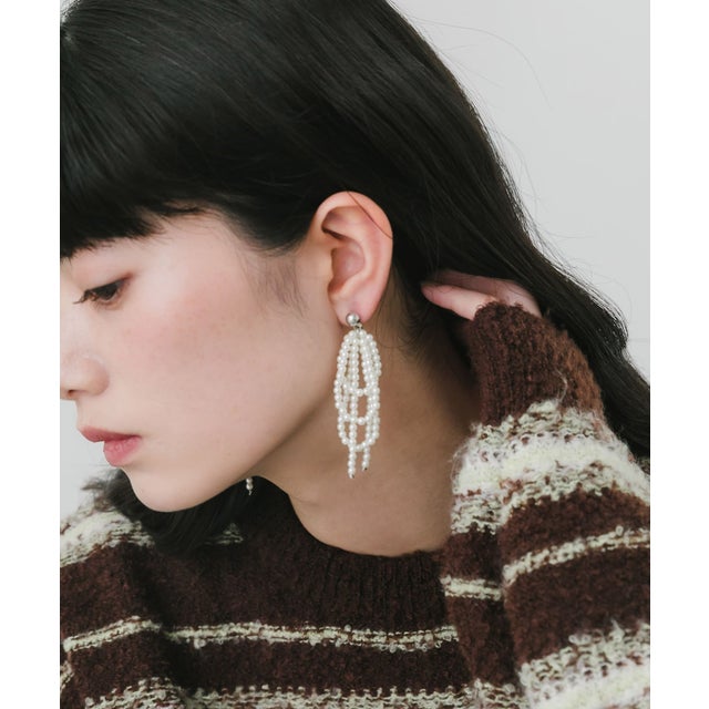 パールループピアス （ホワイト系その他）