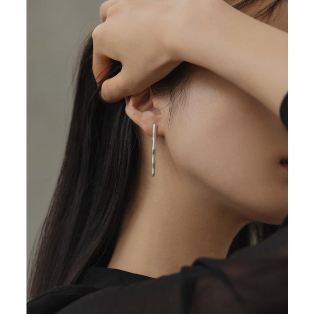 so’ long bar earring （SLV）