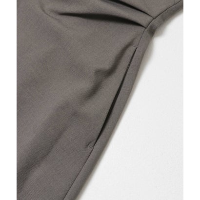 ELENDEEK V NECK FORM ONE-PIECE （ブラック）｜詳細画像