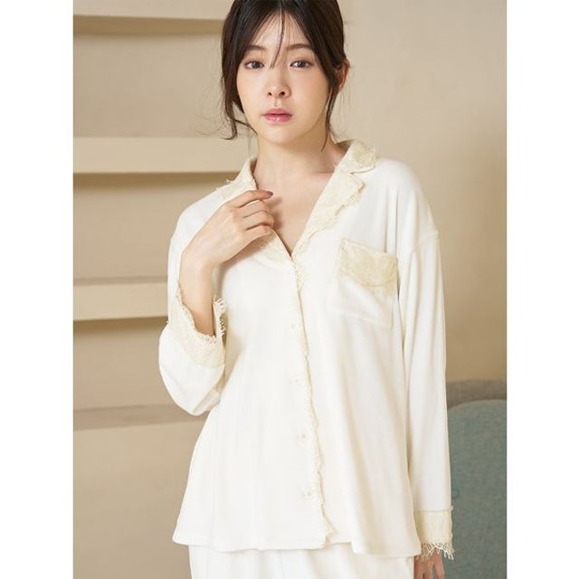 【Silky Fleece】レース開襟シャツ （IVR）