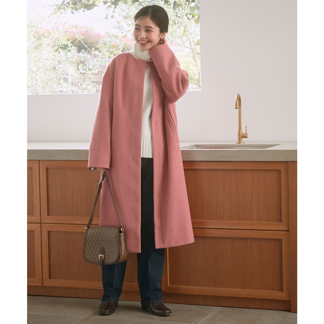 ビス VIS スッキリ見えフェイクウールノーカラーロングコート （ピンク系） -ファッション通販 FASHION WALKER